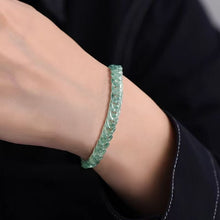 Load image into Gallery viewer, Soumra Jadeite Flow Prosperity Bracelet