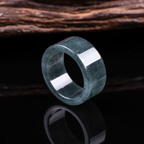 Soumra Jadeite Calm Prosperity Signet Ring