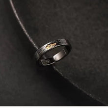 Load image into Gallery viewer, Soumra "Obsidian Vein &amp; Gilded Spark" Adjustable Alloy Ring