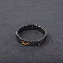Load image into Gallery viewer, Soumra "Obsidian Vein &amp; Gilded Spark" Adjustable Alloy Ring