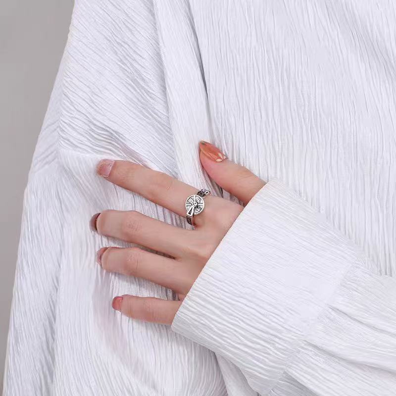 Soumra "Fortune Turn" Adjustable 925 Silver Ring