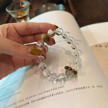 Load image into Gallery viewer, Soumra Clarity &amp; Root Clear Quartz &amp; Sandalwood Bracelet